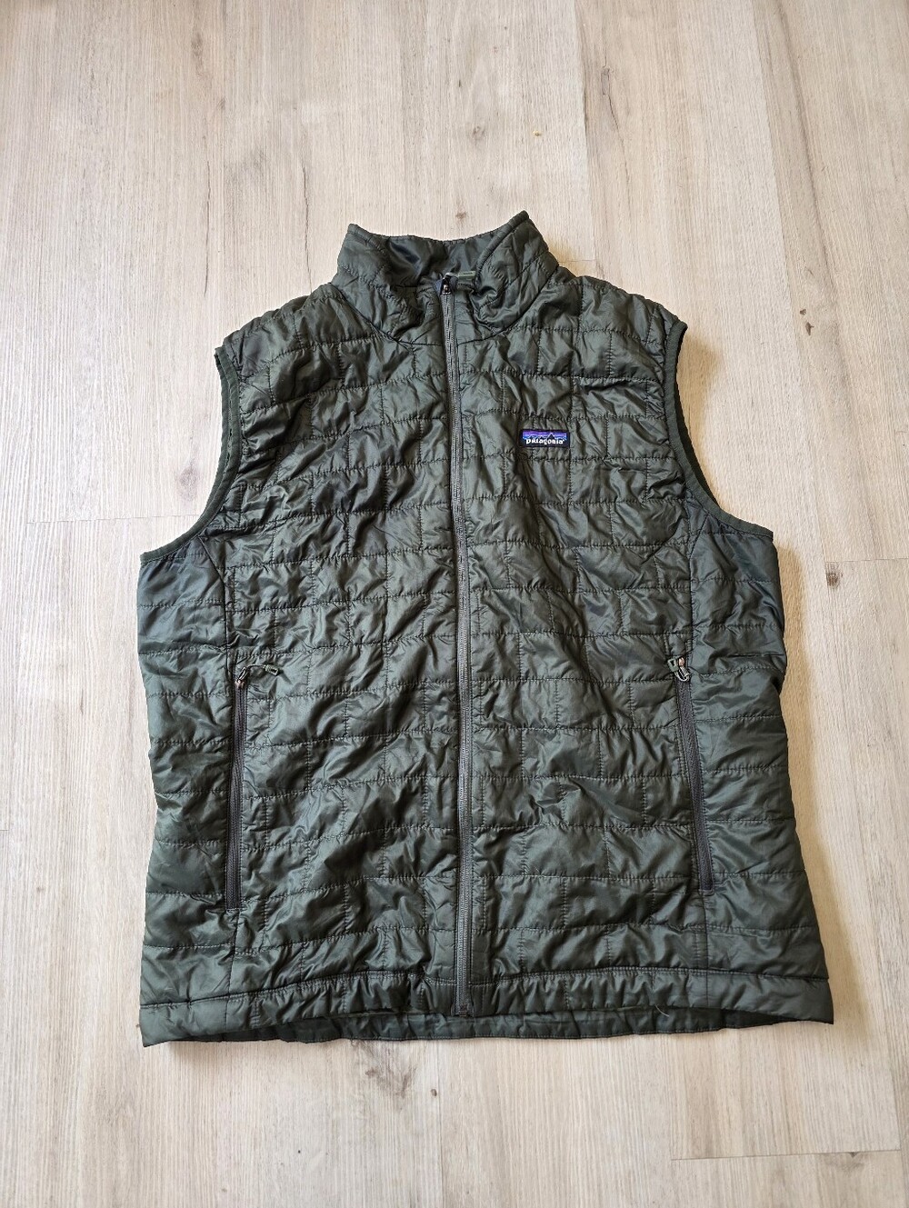 Patagonia Men's Nano Puff Vest Size XL Green